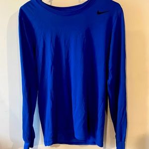 NIKE Athletic Cut Long Sleeve Shirt (like this post for a discount)